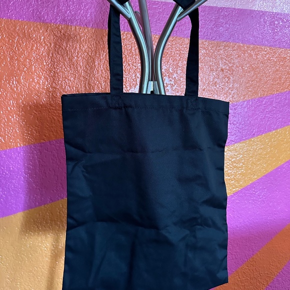 Squid Game Tote - Picture 8 of 8